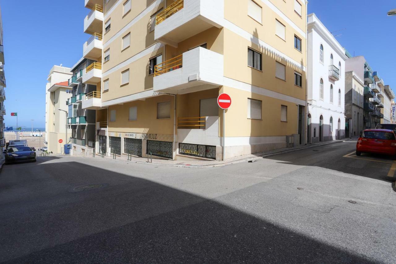 Apartamento Casino Praia III フィゲイラ・ダ・フォズ エクステリア 写真